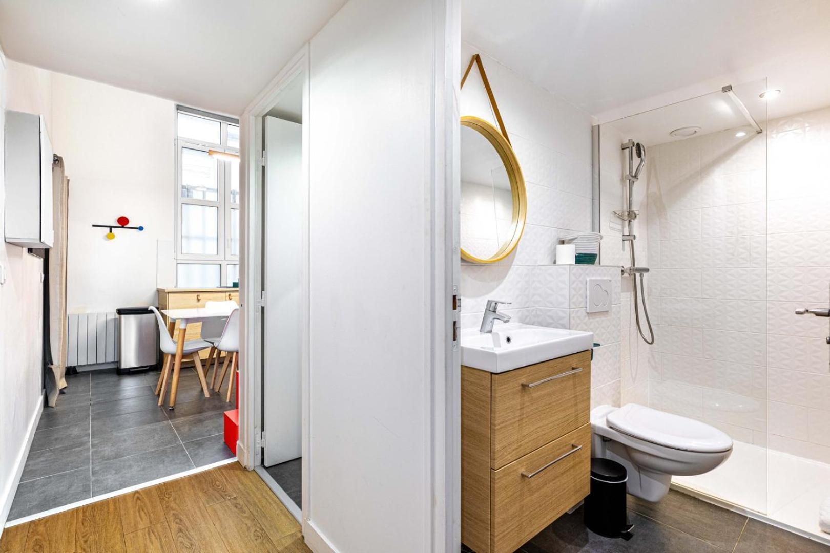 Disponible - Paris - All Equipped Duplex - From 1 To 6 Guests Buitenkant foto
